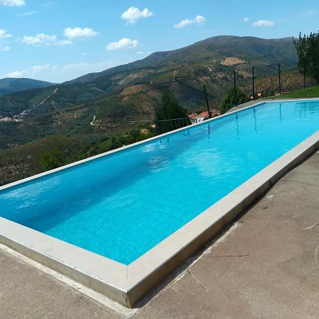 Casa Das Oliveiras Colmeal  ภายนอก รูปภาพ