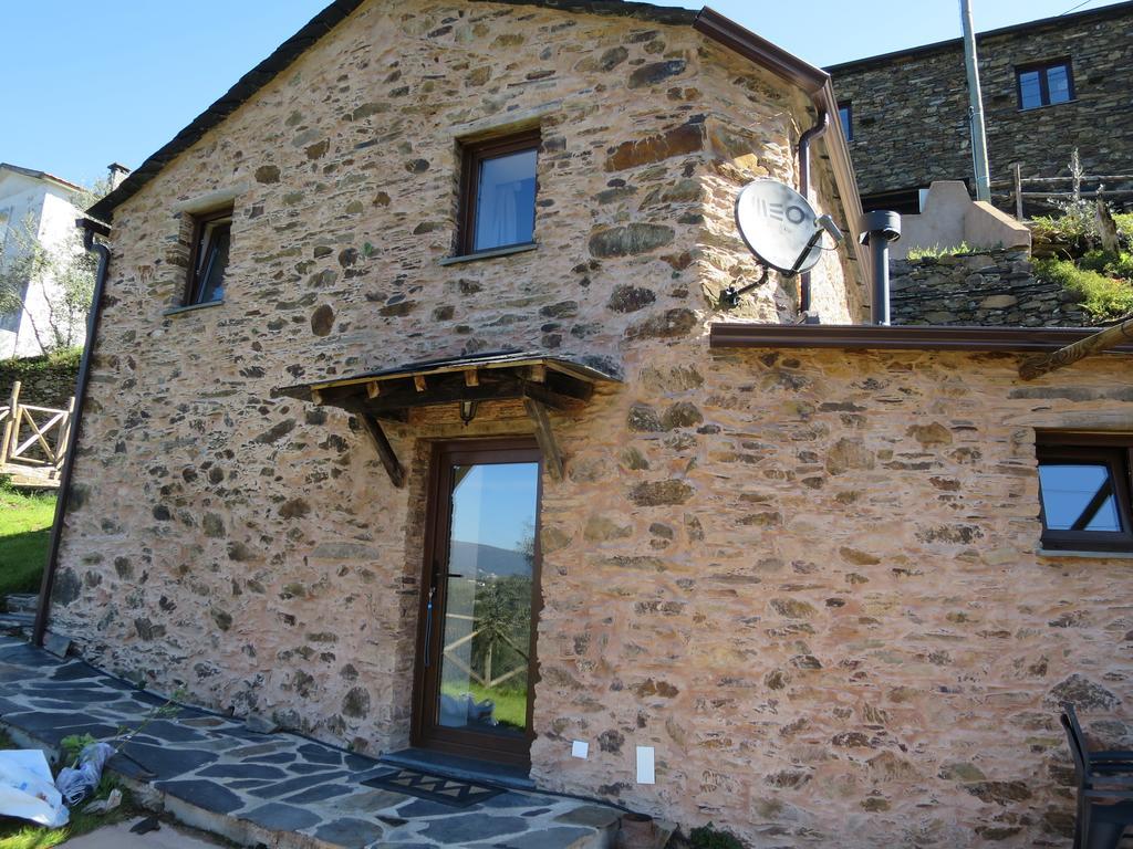 Casa Das Oliveiras Colmeal  ภายนอก รูปภาพ