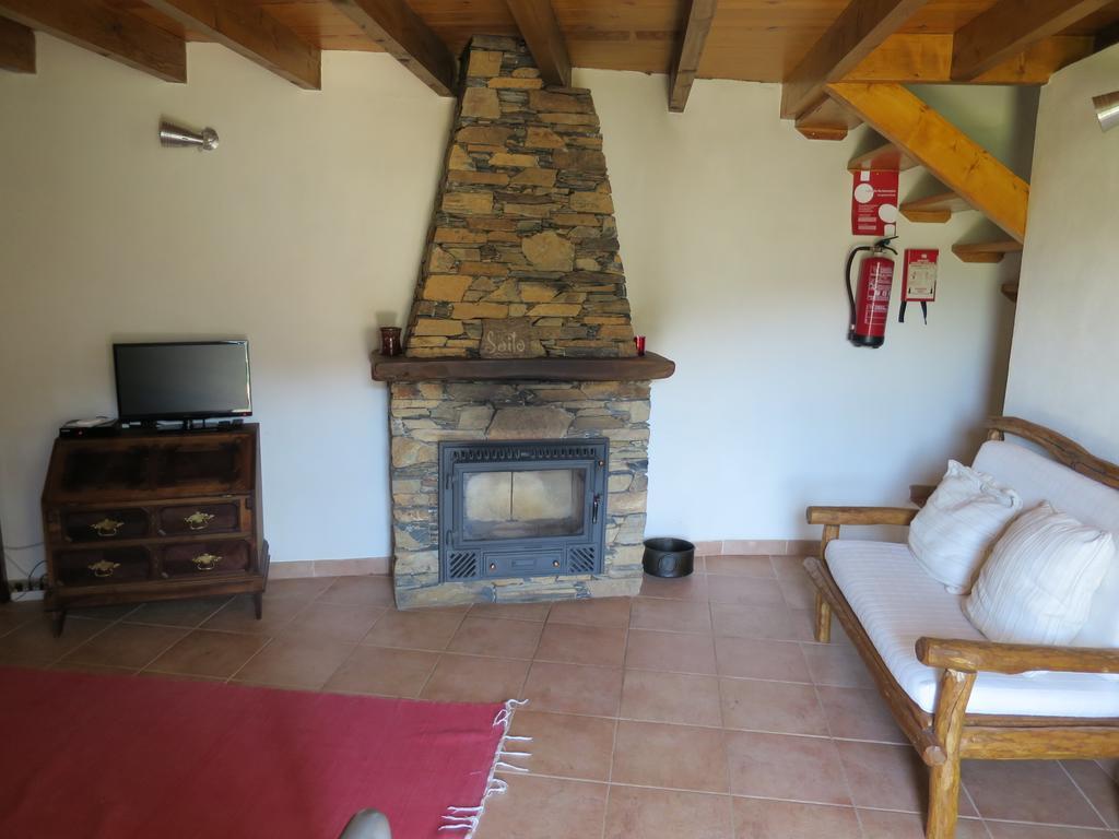 Casa Das Oliveiras Colmeal  ภายนอก รูปภาพ